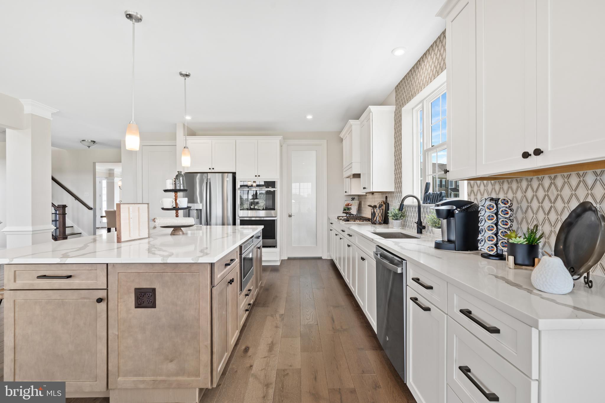 HIGHLANDS AT BACK CREEK - Residential