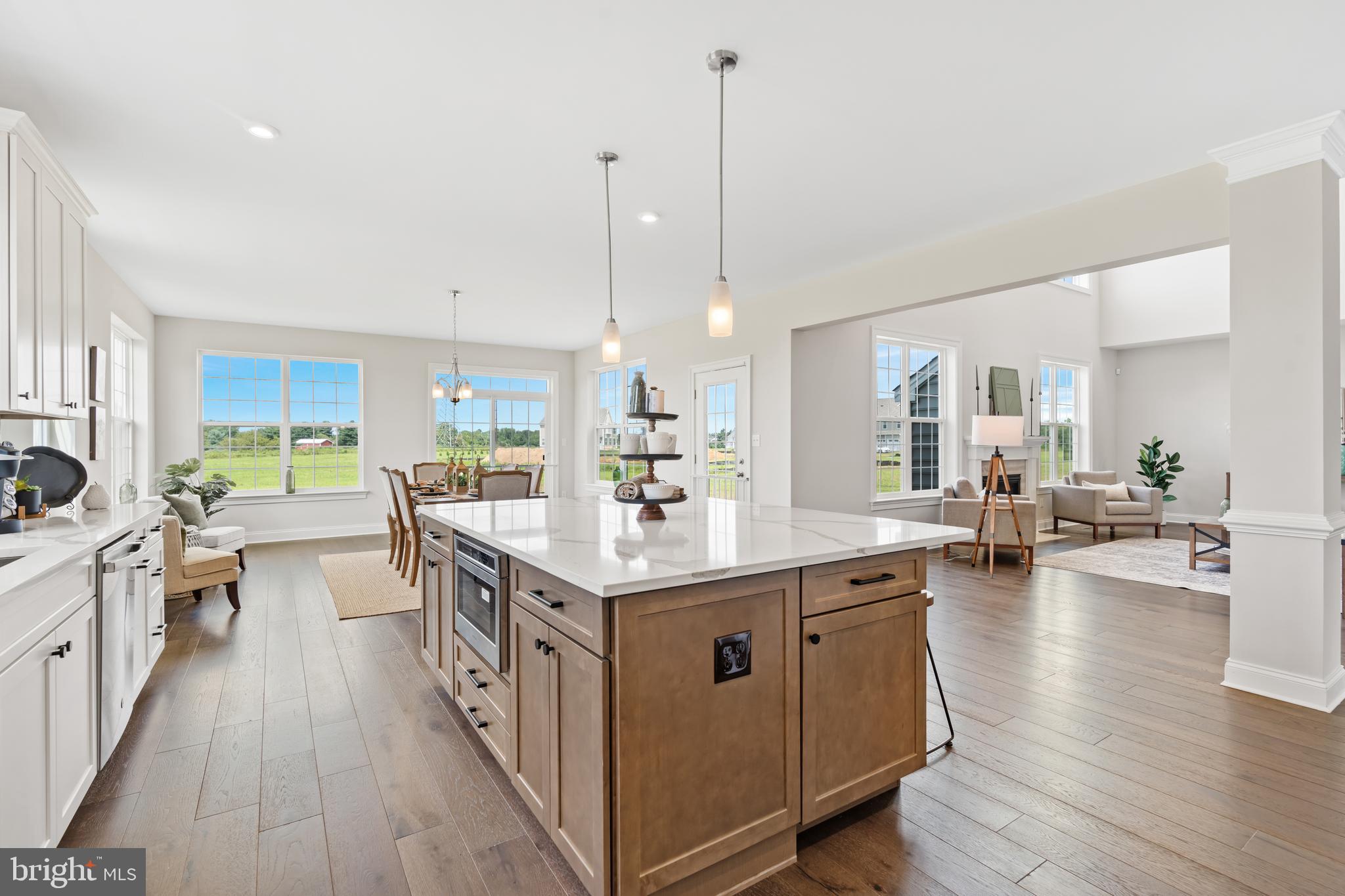 HIGHLANDS AT BACK CREEK - Residential