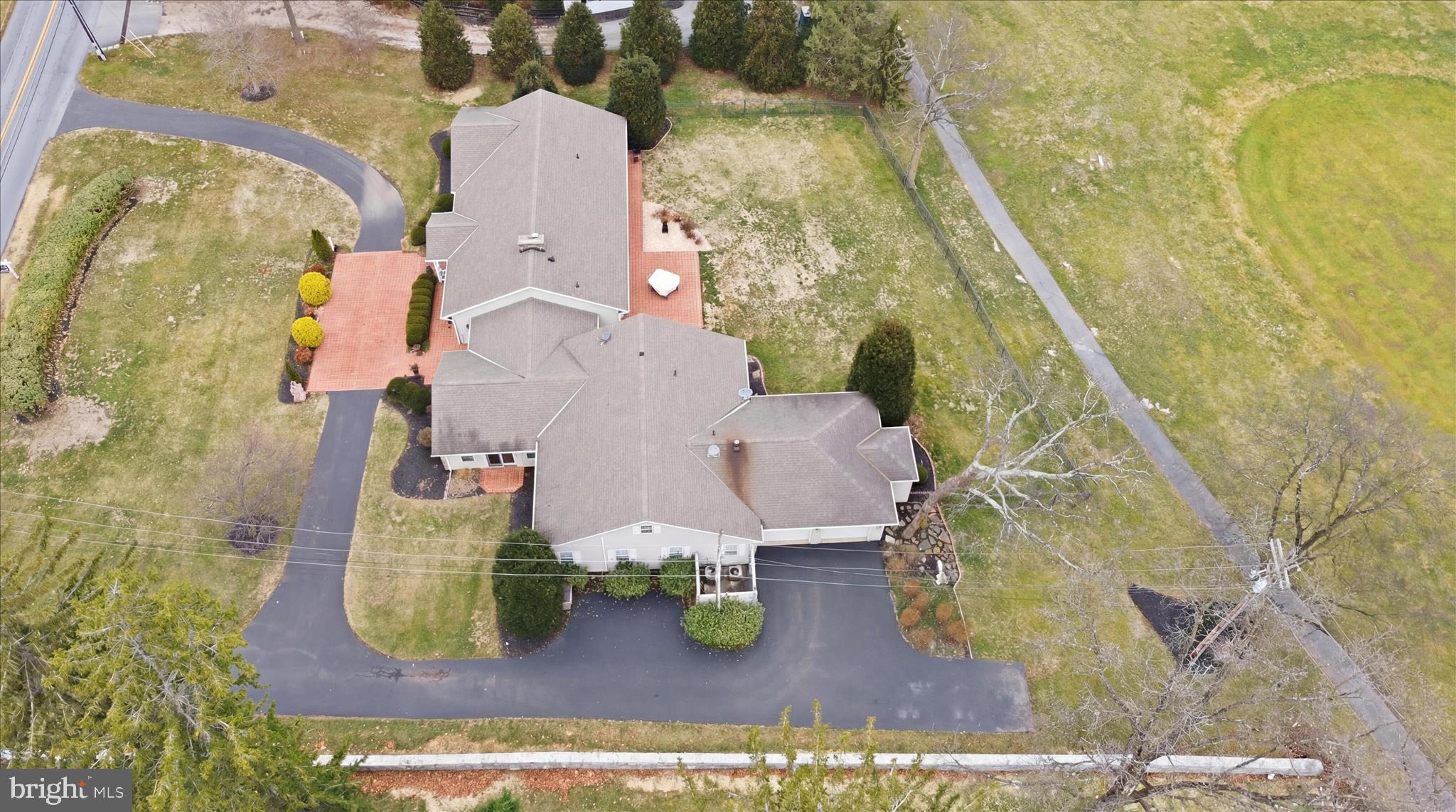 FOUNTAIN HEAD - Residential