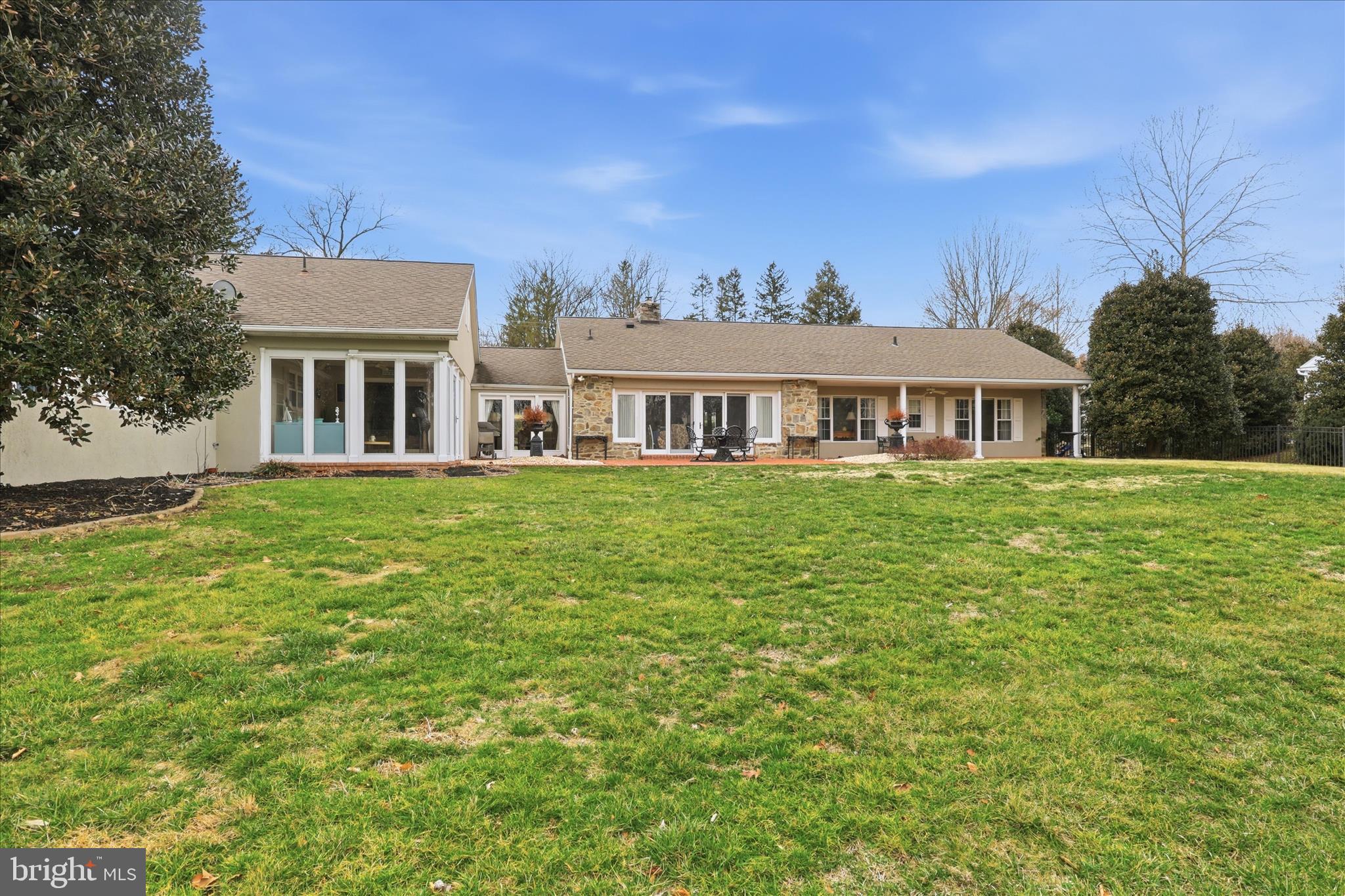FOUNTAIN HEAD - Residential