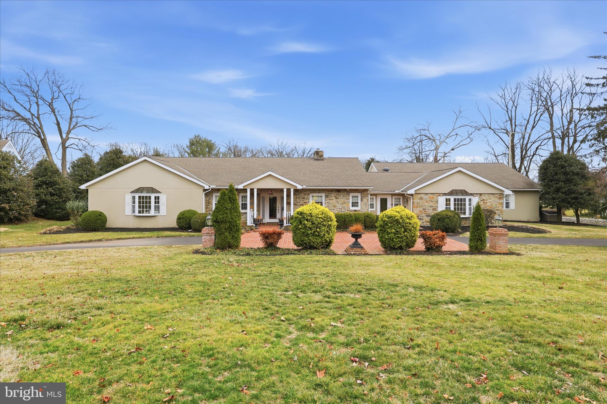 FOUNTAIN HEAD - Residential