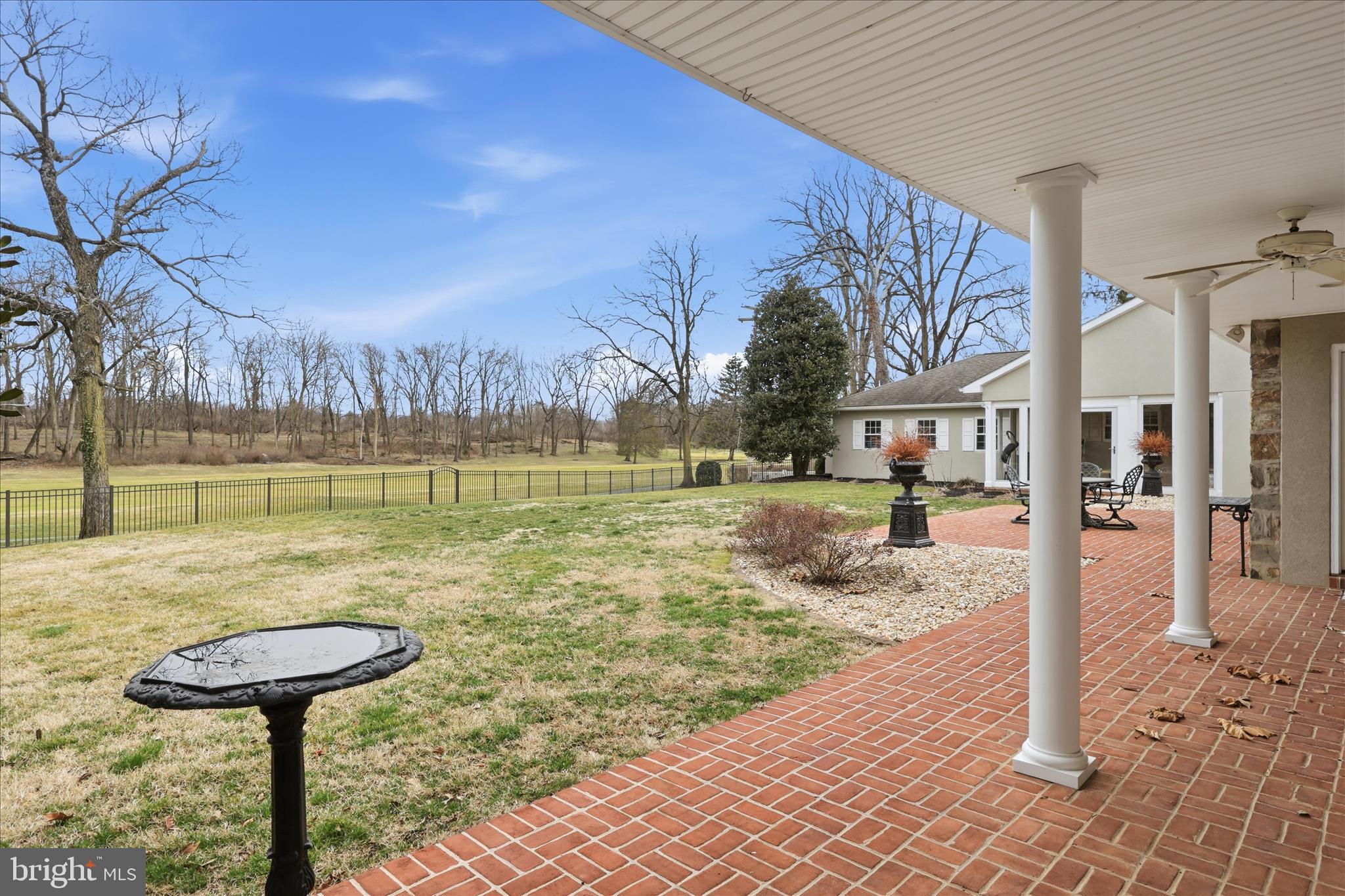 FOUNTAIN HEAD - Residential