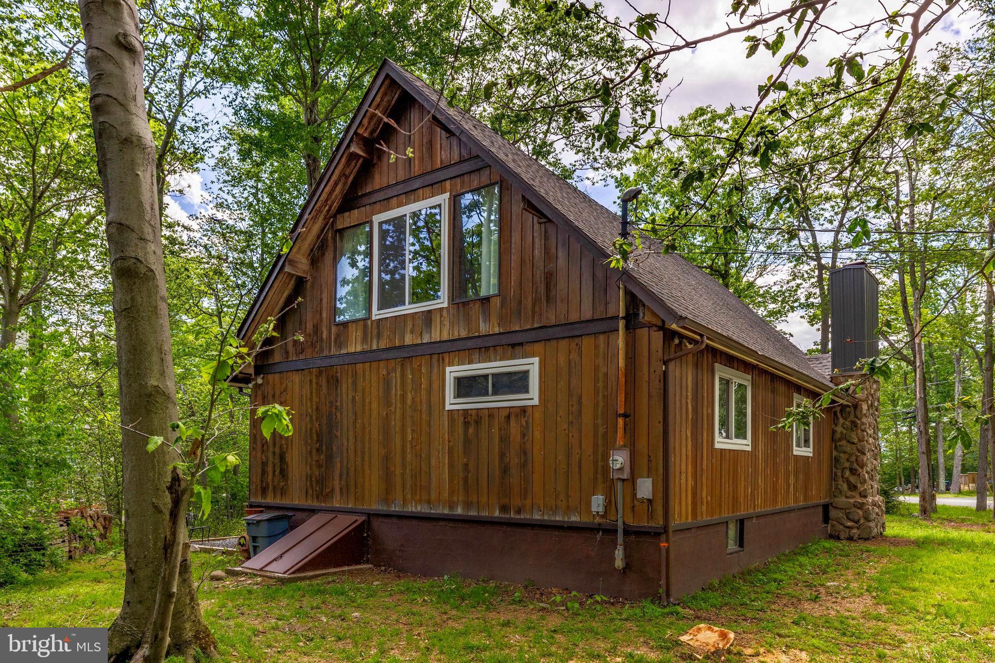 POCONO FARMS EAST - Residential