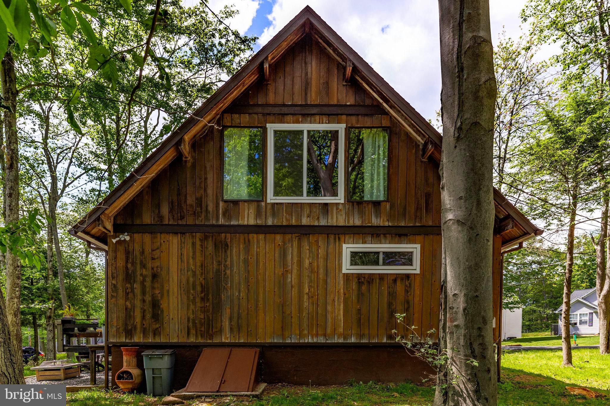 POCONO FARMS EAST - Residential