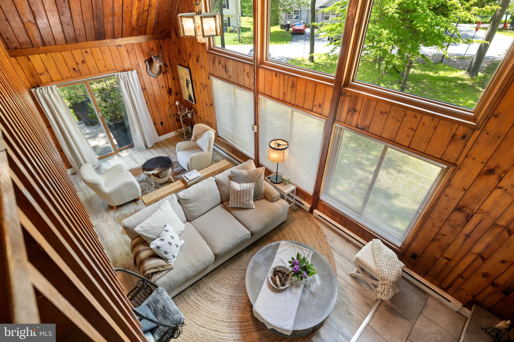 POCONO FARMS EAST - Residential