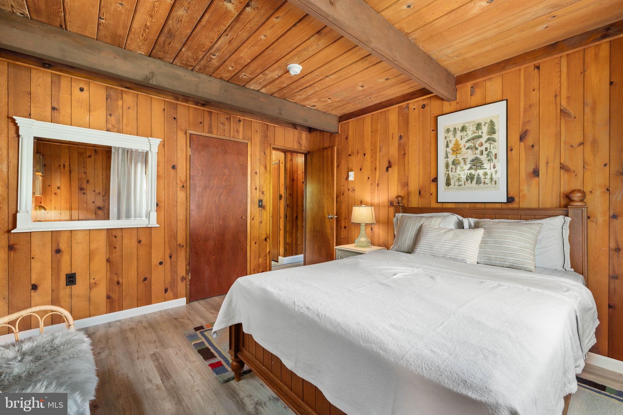 POCONO FARMS EAST - Residential