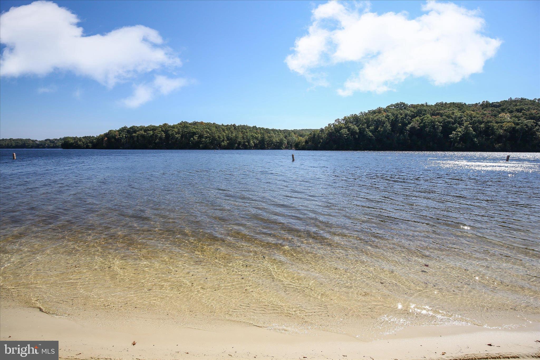 LAKE HOLIDAY ESTATES - Residential