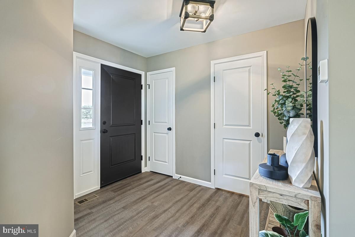 STONE MILL ESTATES - Residential