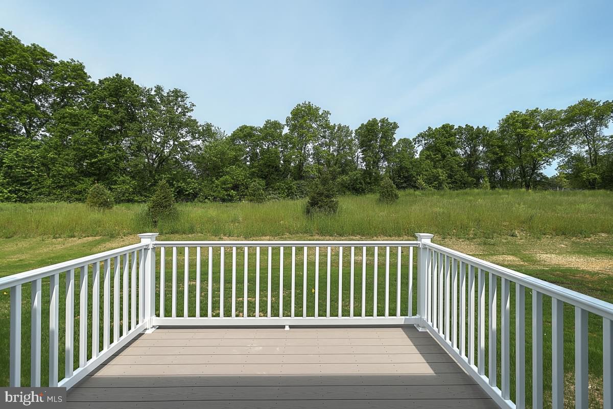 STONE MILL ESTATES - Residential