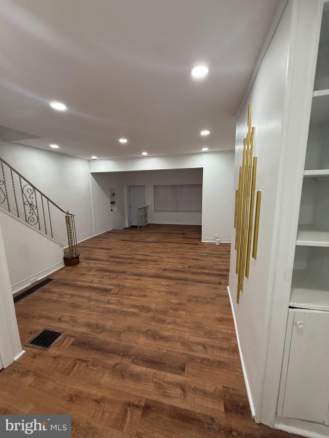 PHILADELPHIA (SOUTHWEST) - Residential