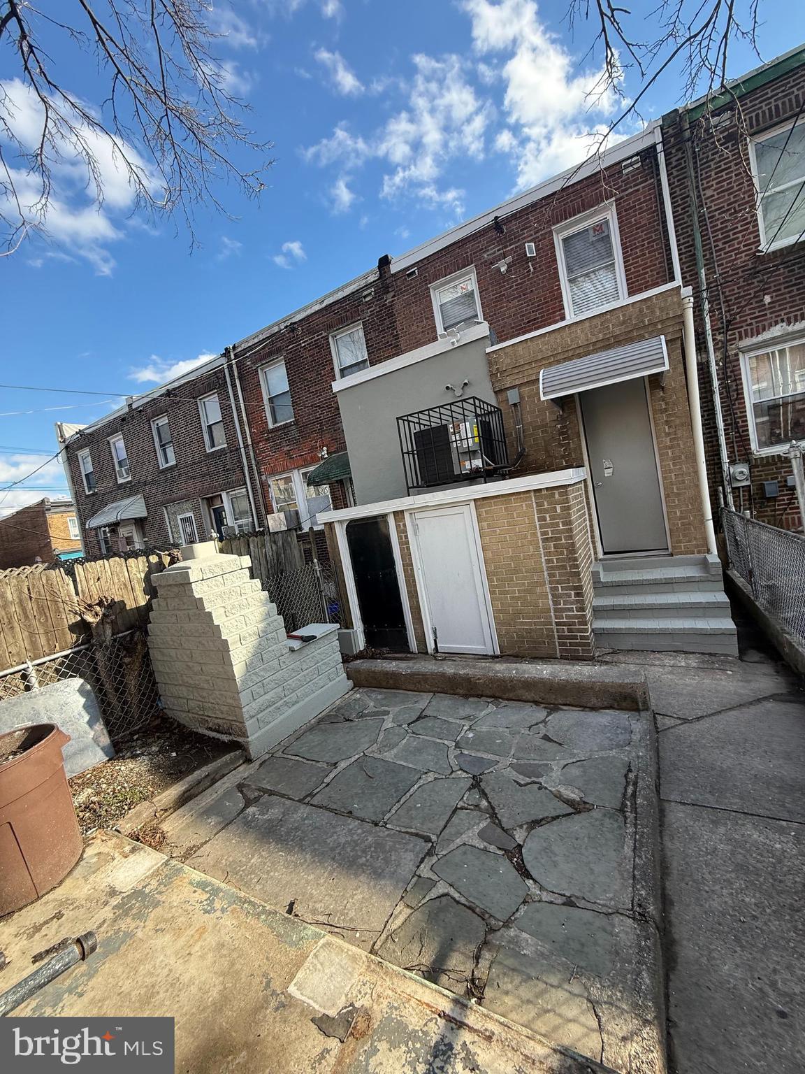 PHILADELPHIA (SOUTHWEST) - Residential
