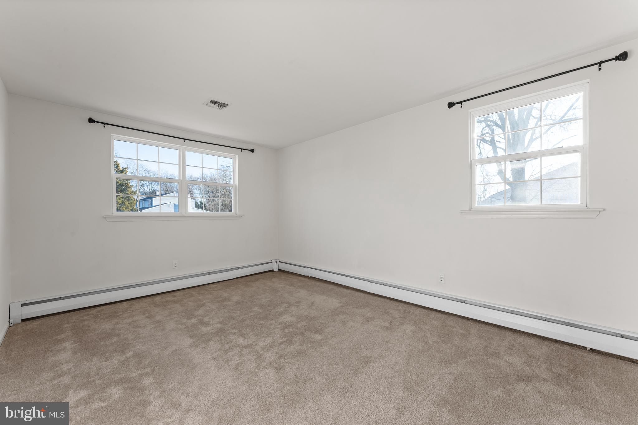 ORVILLA - Residential Lease