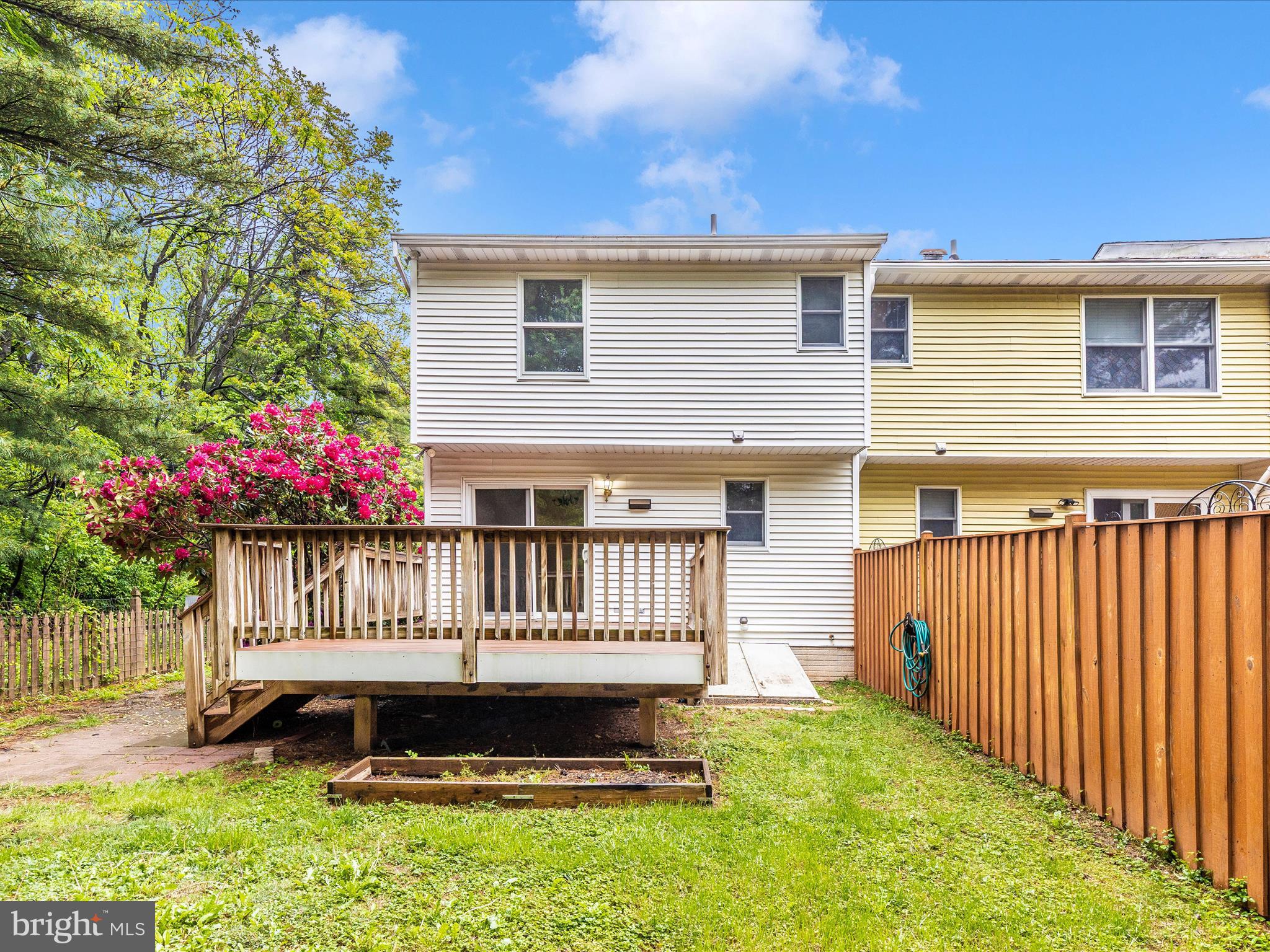 WINDY KNOLL - Residential Lease