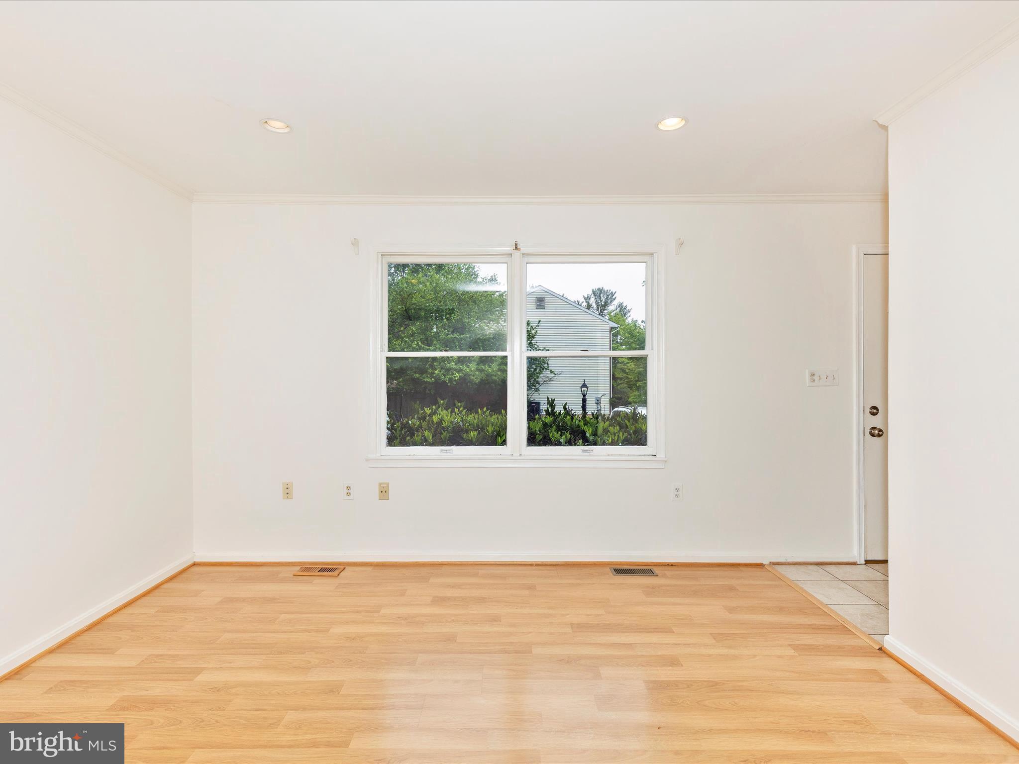 WINDY KNOLL - Residential Lease