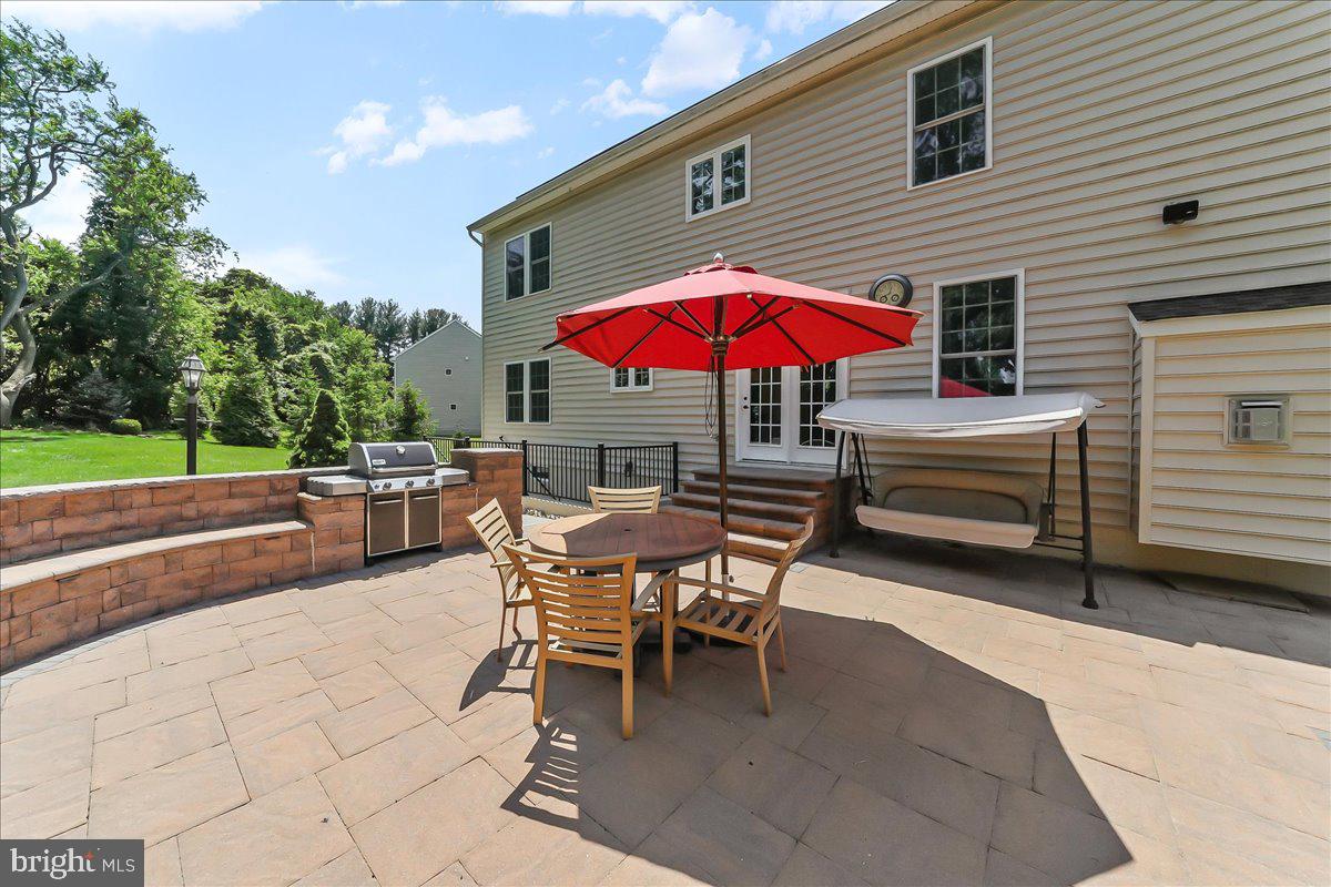 WEBSTER FARM - Residential