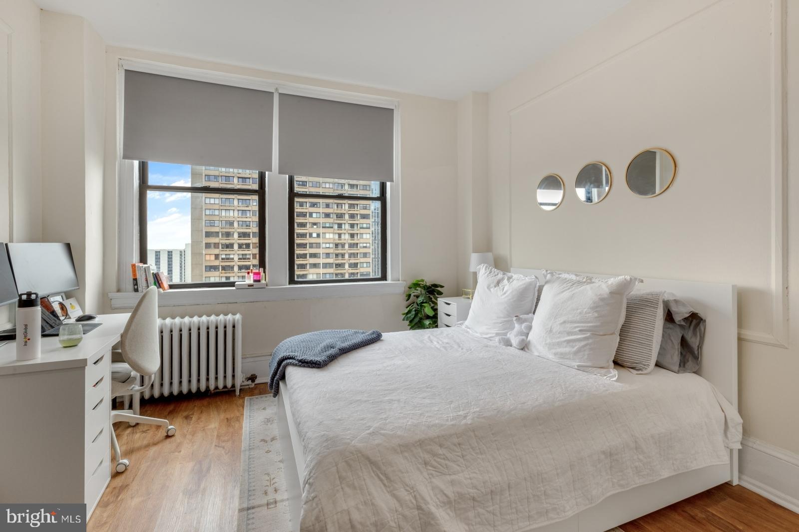 AVENUE OF THE ARTS - Residential