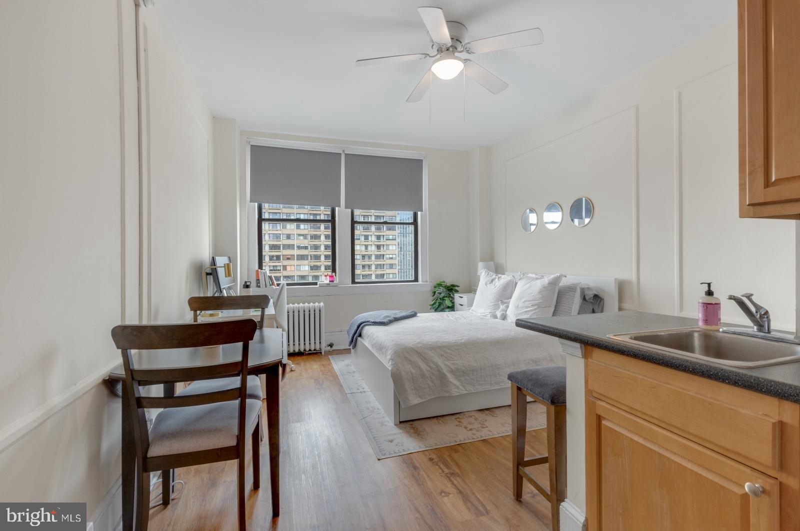 AVENUE OF THE ARTS - Residential