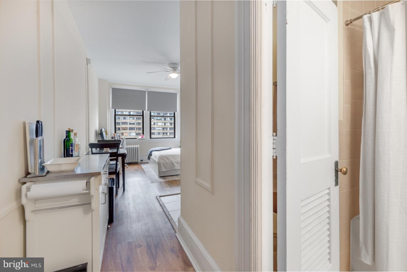 AVENUE OF THE ARTS - Residential
