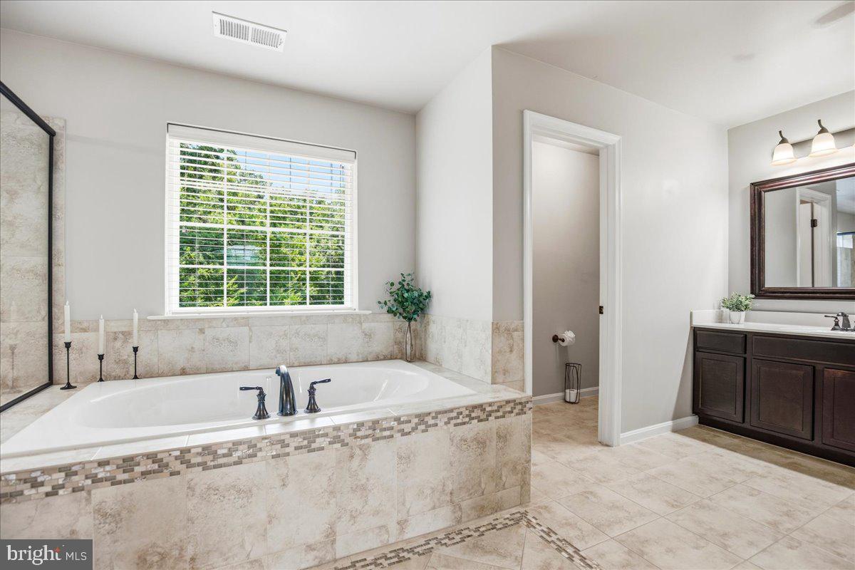 NORTH CALVERT WOODS - Residential