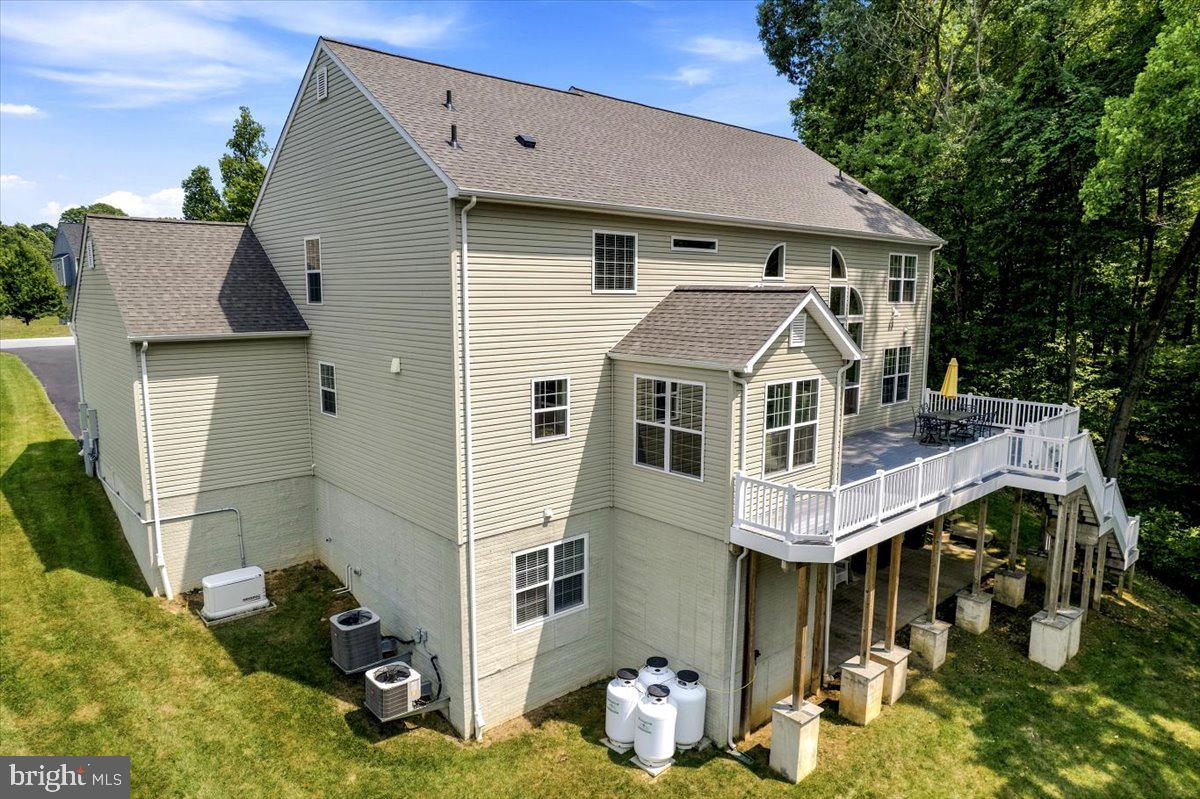 NORTH CALVERT WOODS - Residential