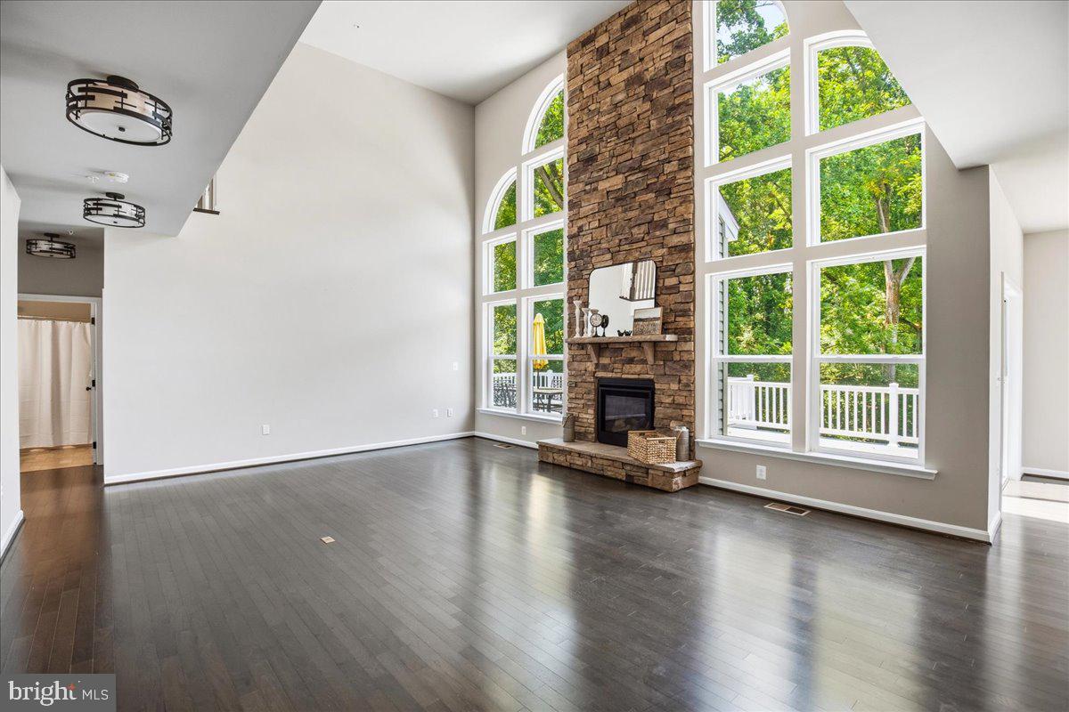 NORTH CALVERT WOODS - Residential