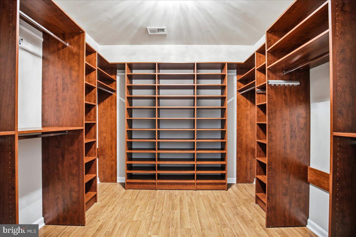 NORTH CALVERT WOODS - Residential