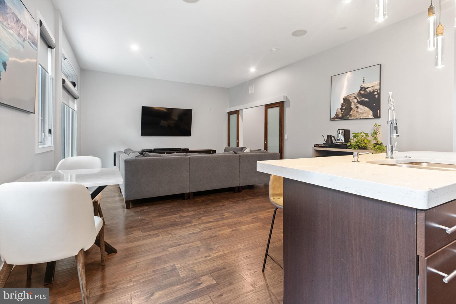 FISHTOWN - Residential