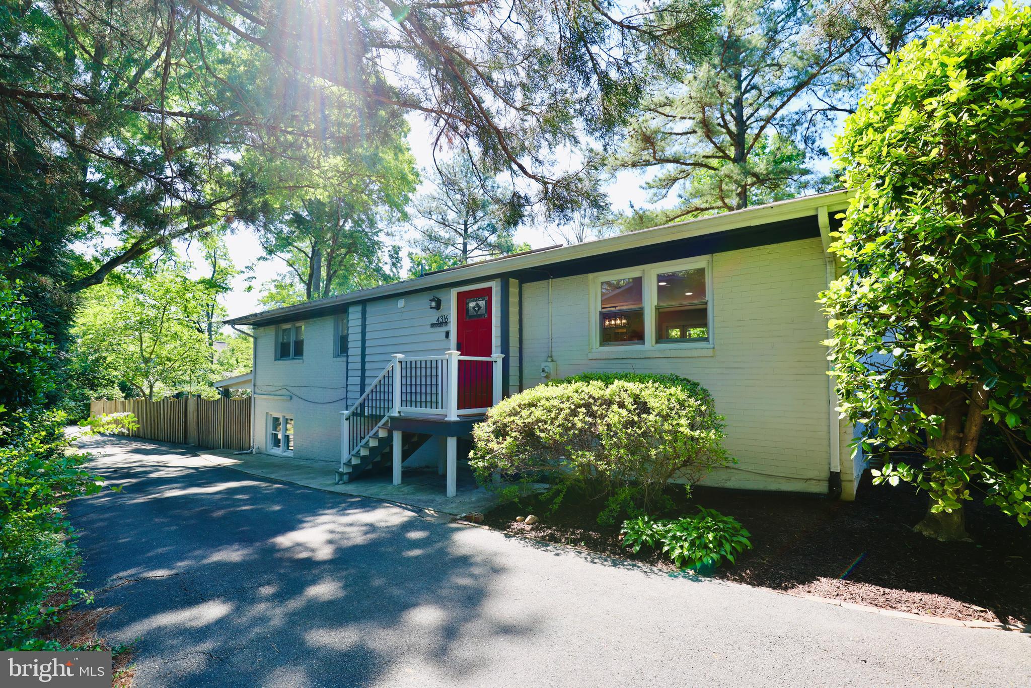 PINECREST - Residential Lease