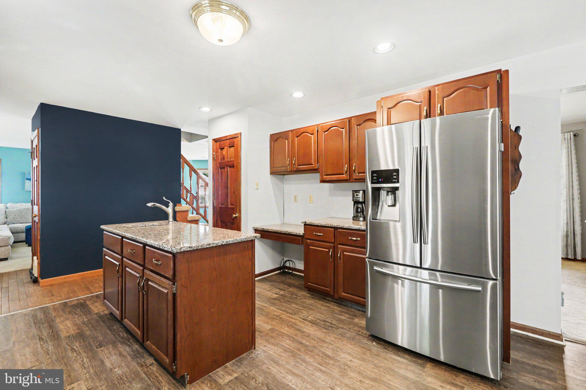 VICTORIA GLEN - Residential