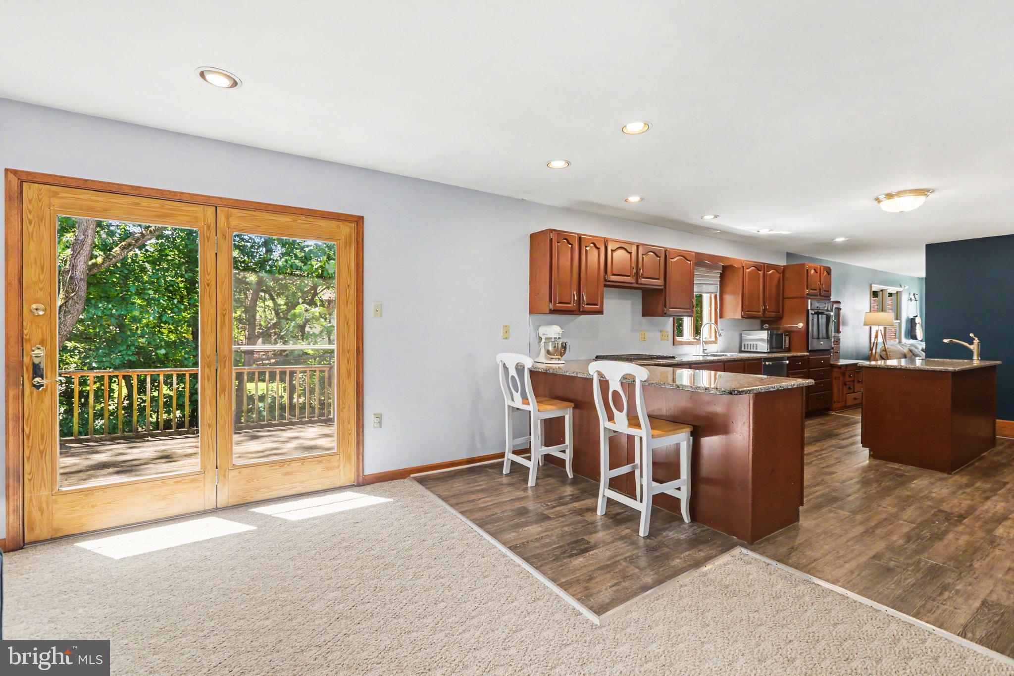 VICTORIA GLEN - Residential