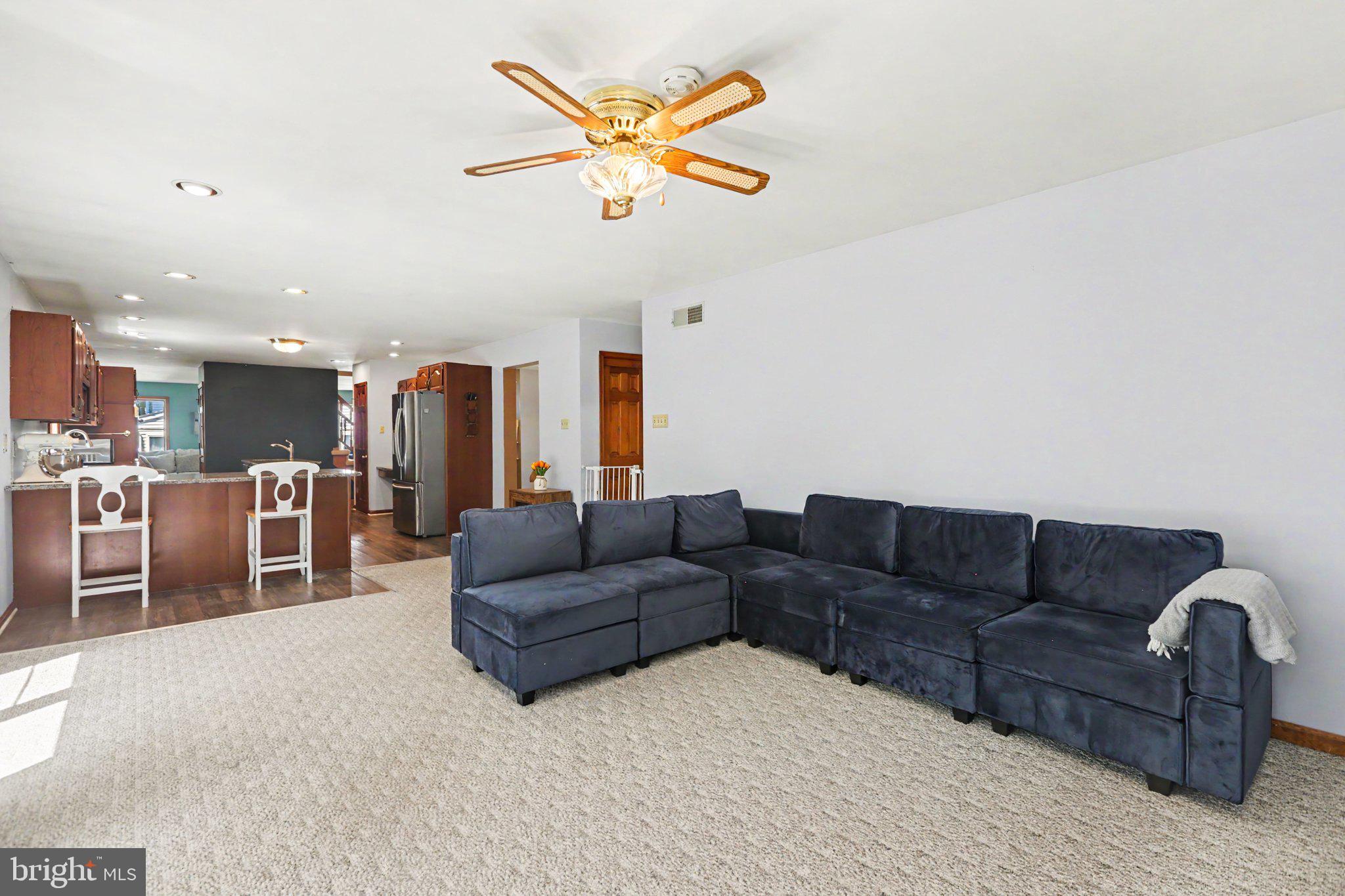 VICTORIA GLEN - Residential