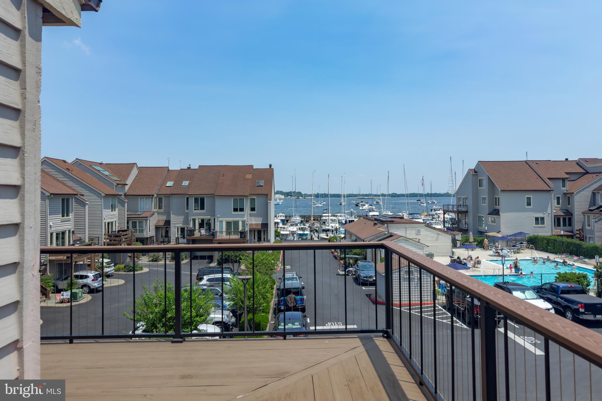 CHESAPEAKE LANDING - Residential