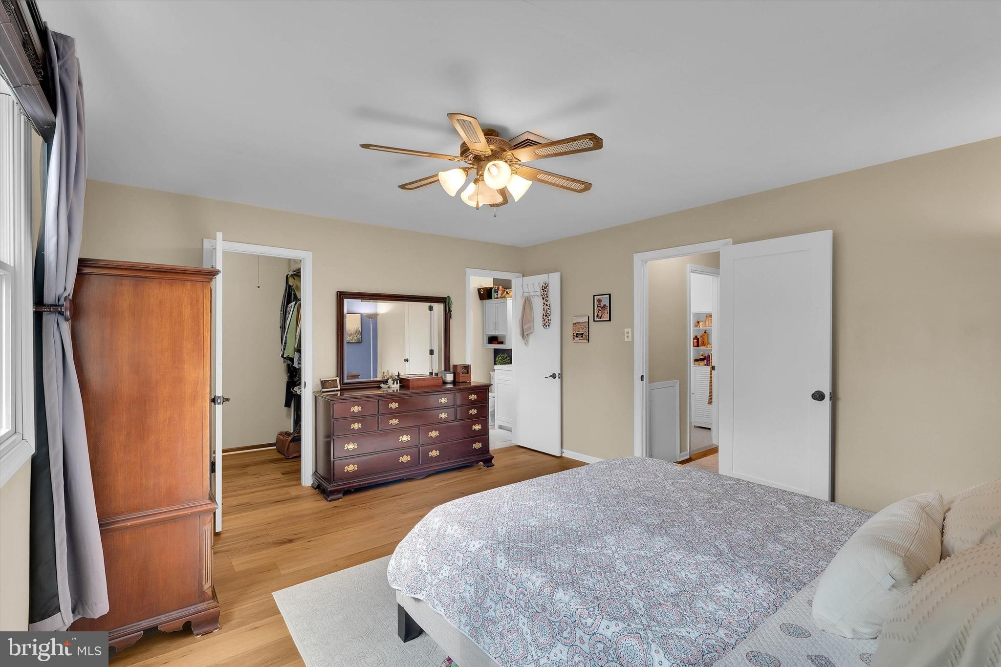 VALLEYWOOD - Residential