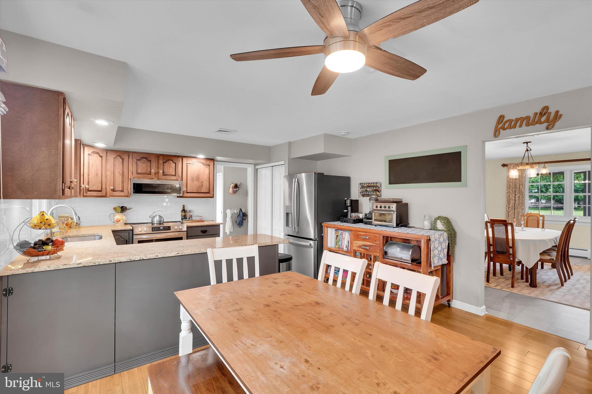 VALLEYWOOD - Residential