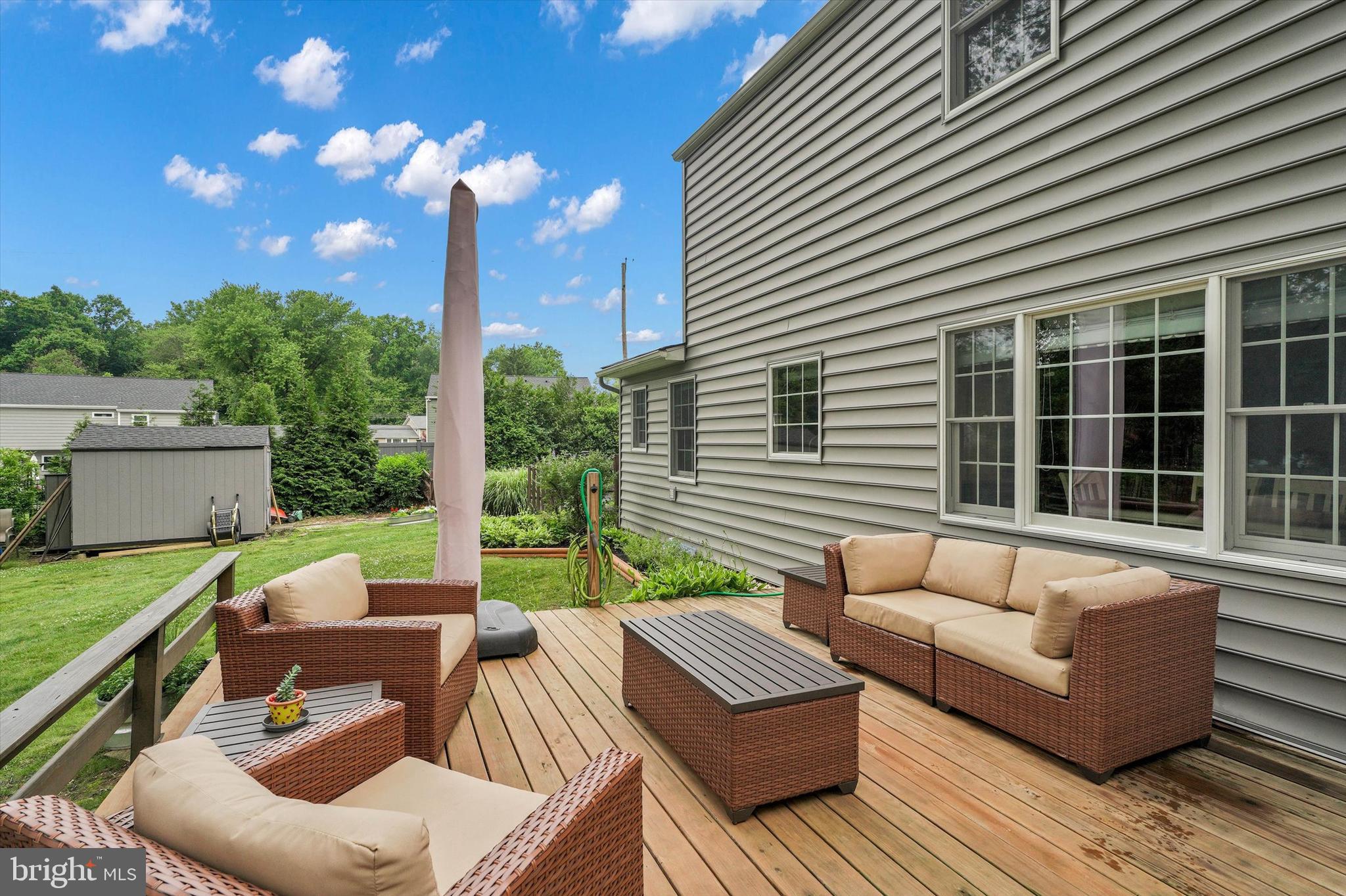 VALLEYWOOD - Residential