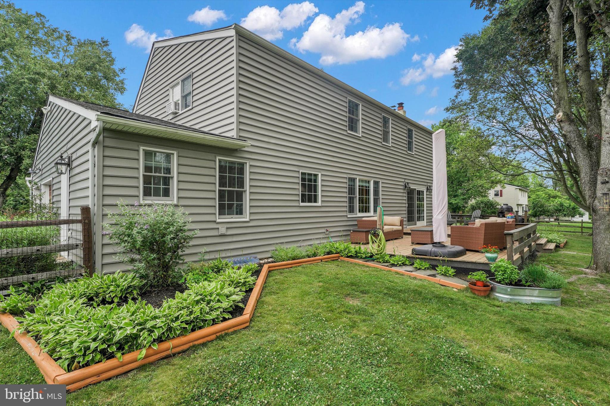 VALLEYWOOD - Residential
