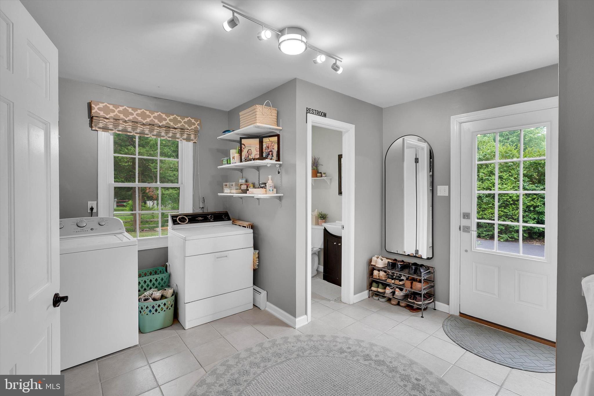 VALLEYWOOD - Residential