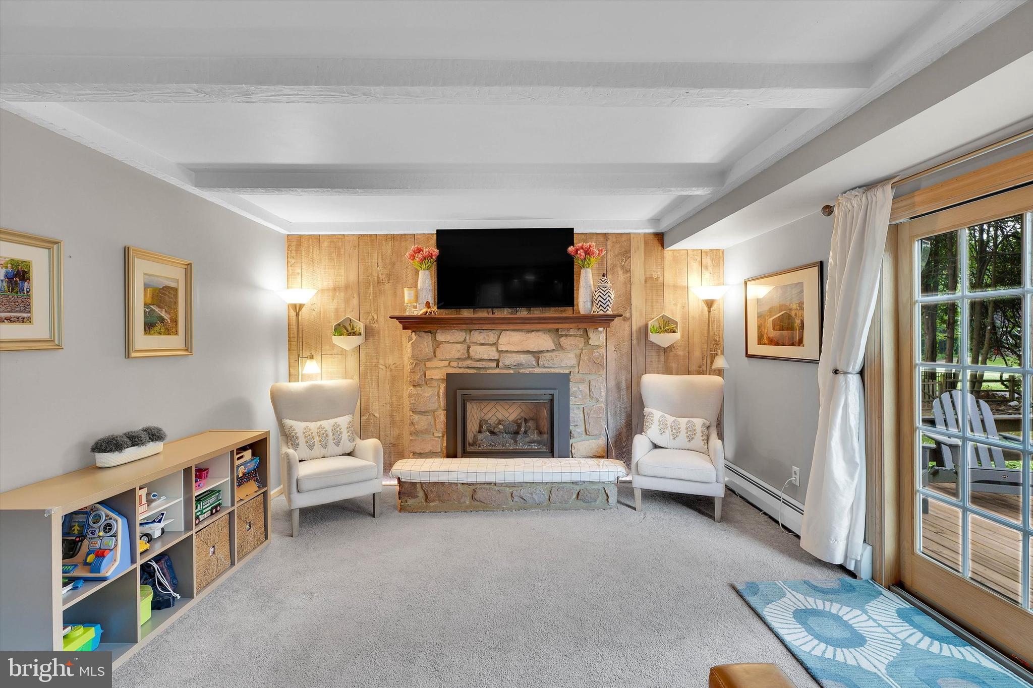 VALLEYWOOD - Residential