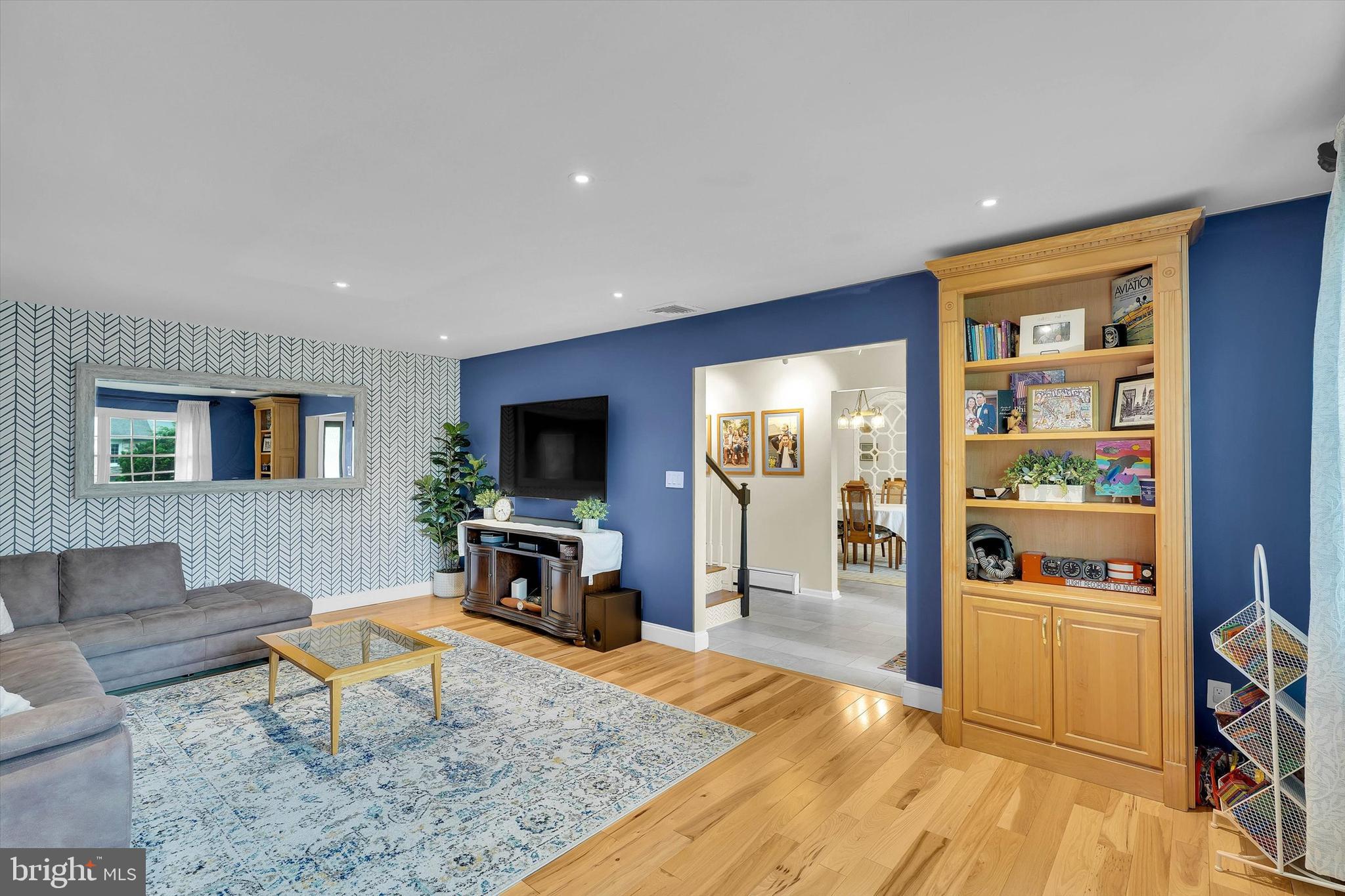 VALLEYWOOD - Residential