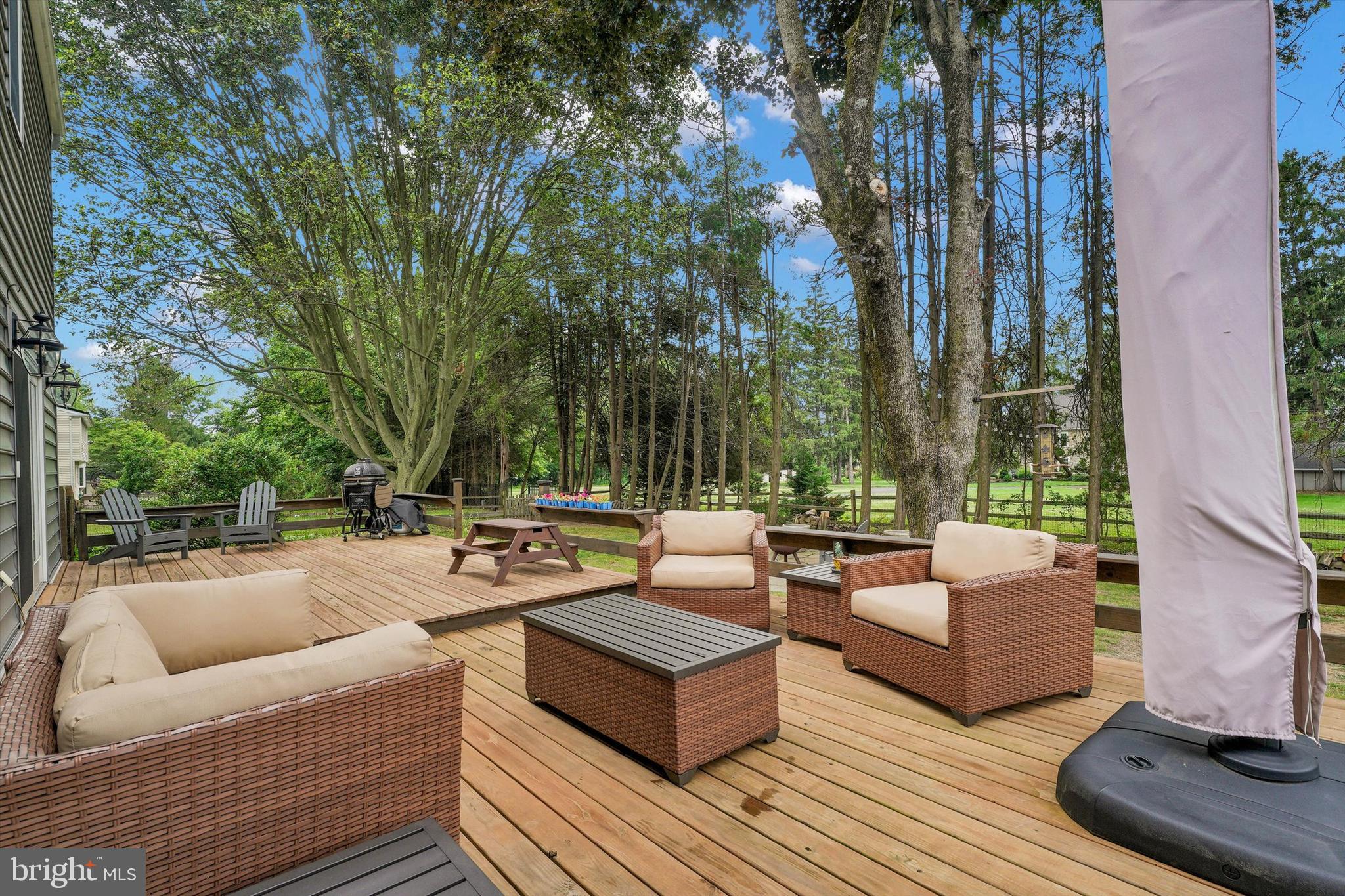VALLEYWOOD - Residential