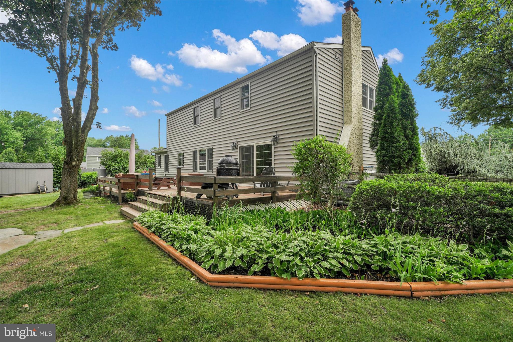 VALLEYWOOD - Residential