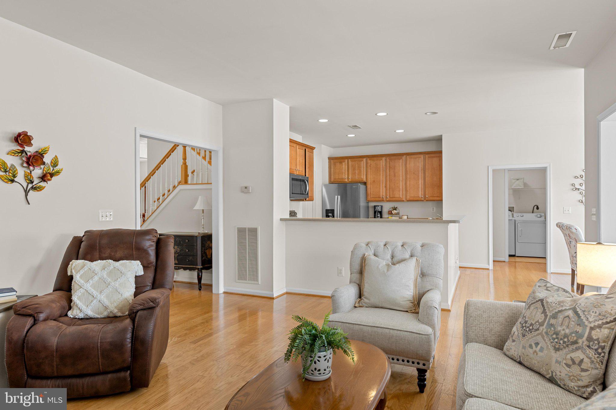 EASTON CLUB EAST - Residential