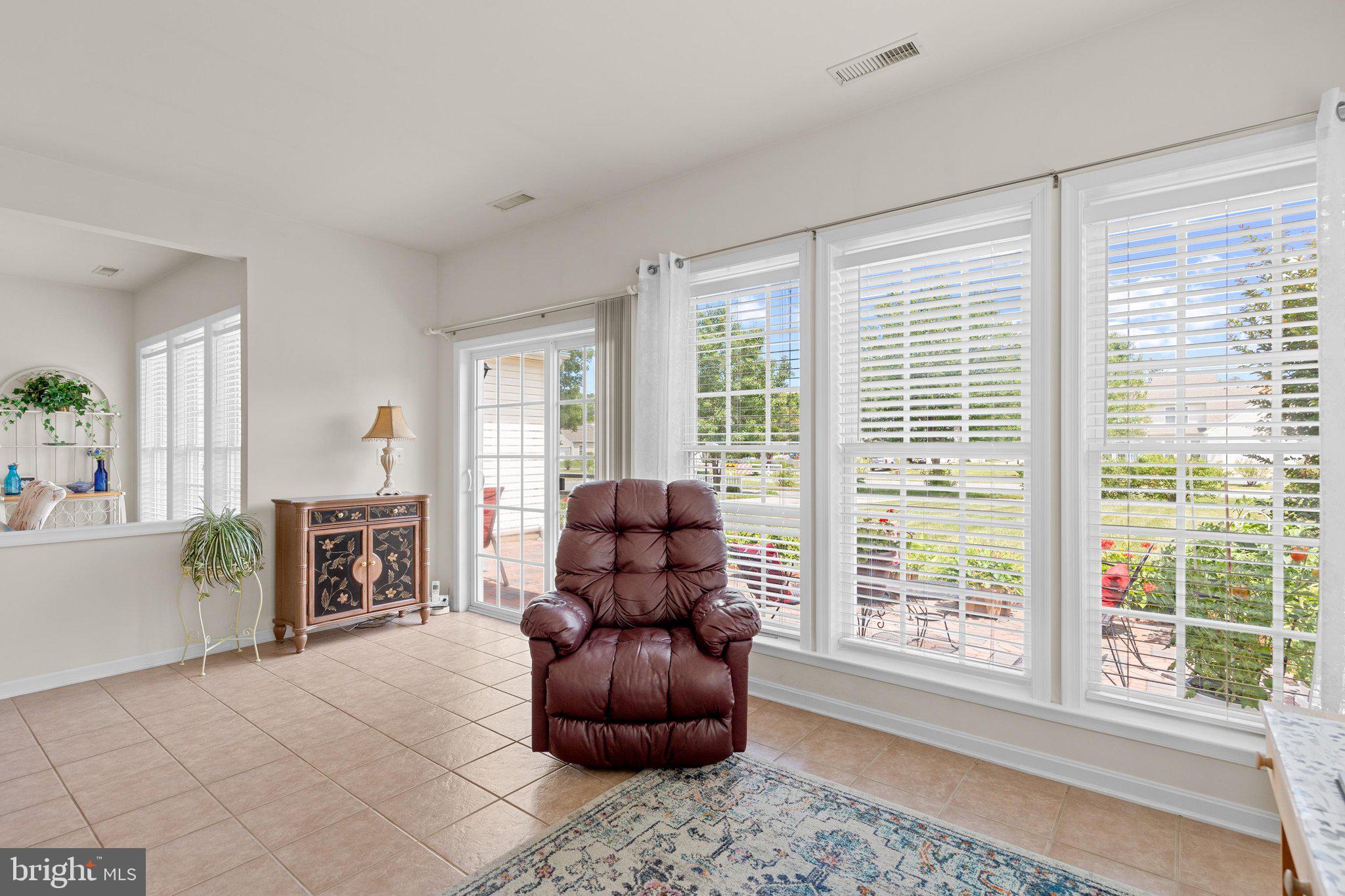 EASTON CLUB EAST - Residential