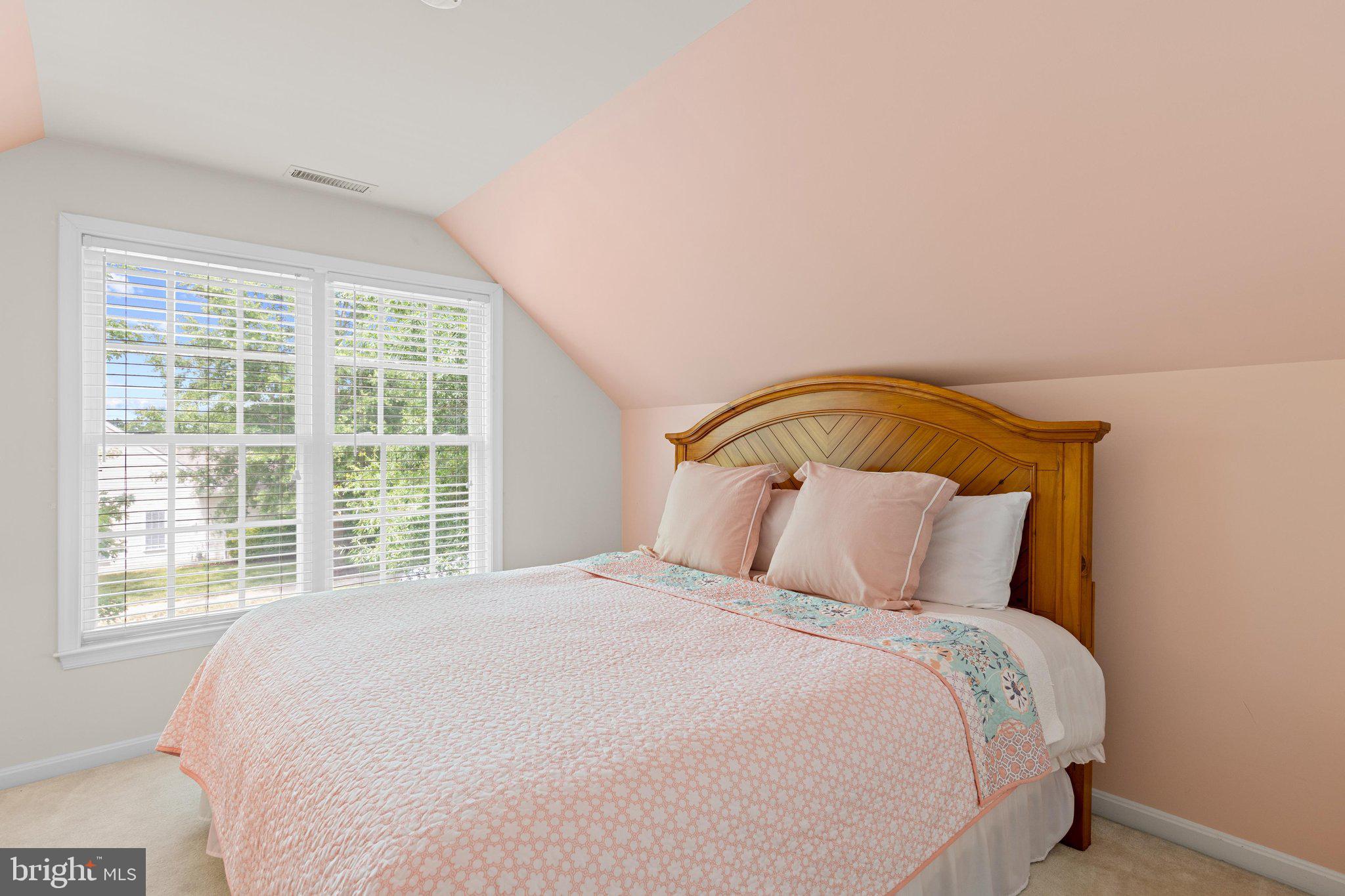 EASTON CLUB EAST - Residential