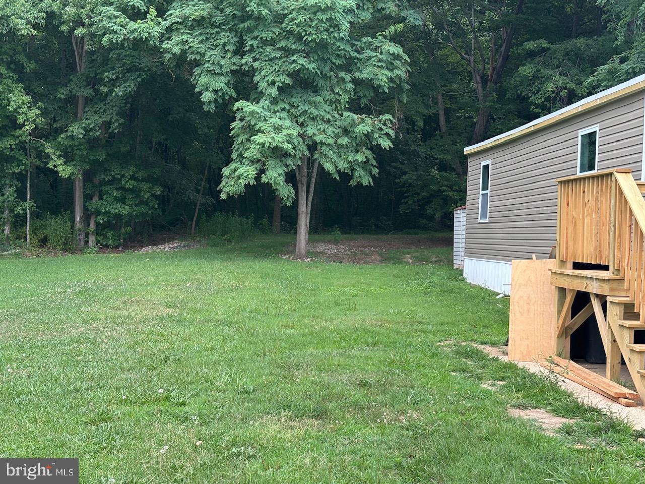 LYONS CREEK MOBILE ESTATES - Residential