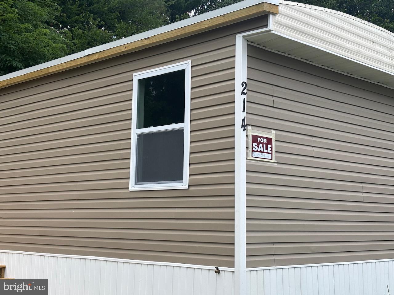 LYONS CREEK MOBILE ESTATES - Residential