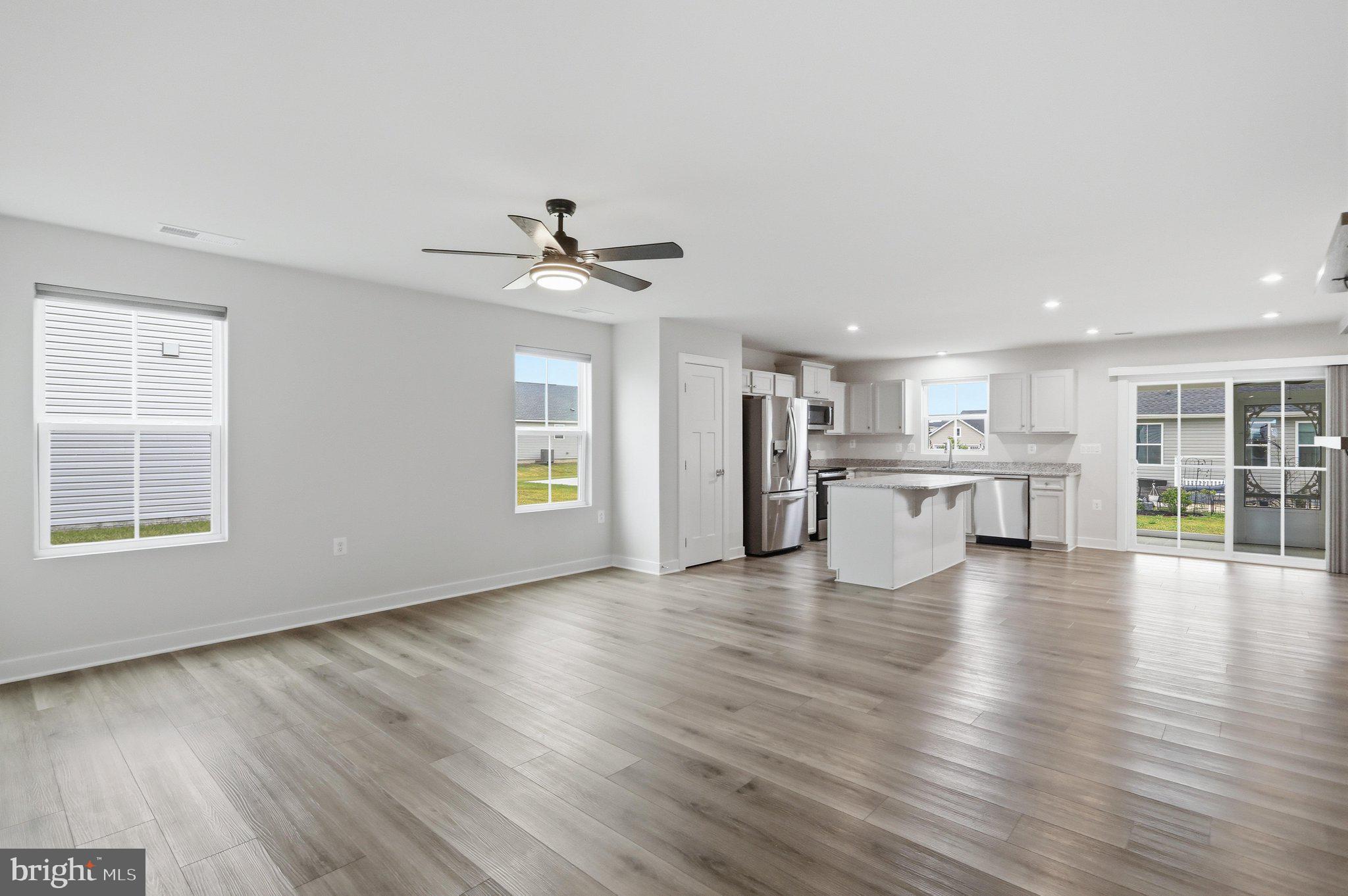 CARDINAL POINTE - Residential