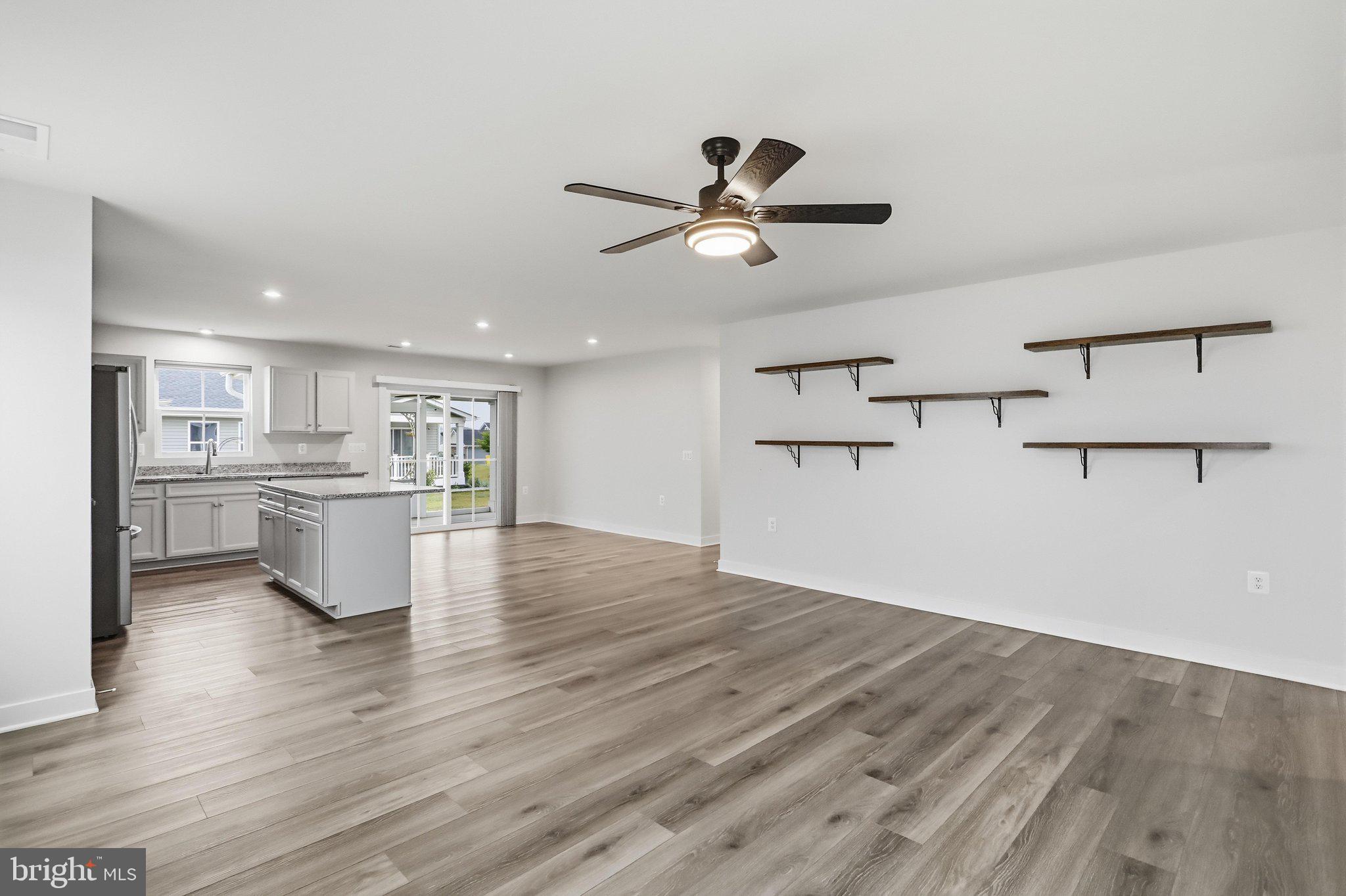 CARDINAL POINTE - Residential
