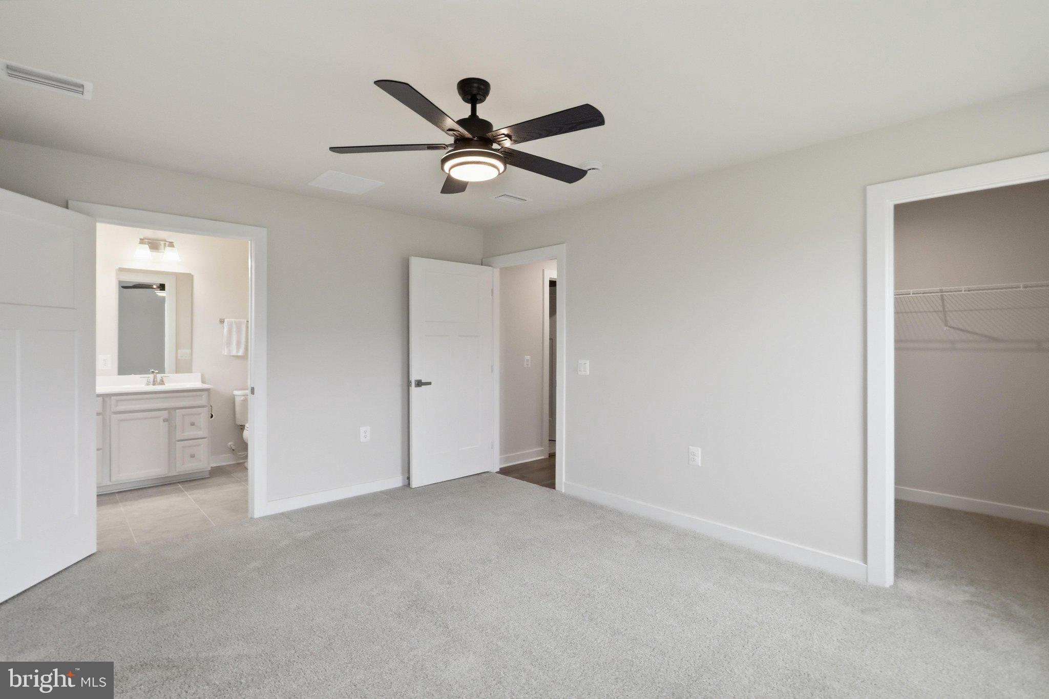 CARDINAL POINTE - Residential