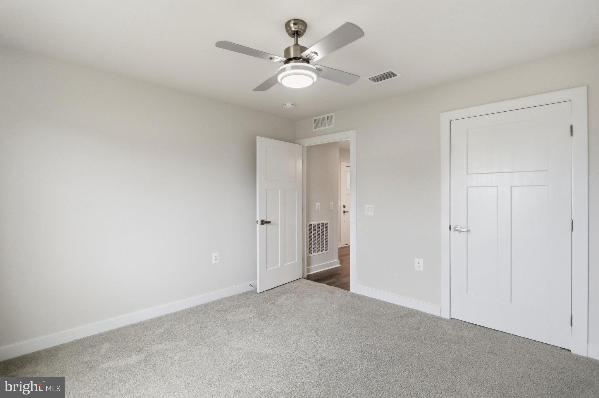 CARDINAL POINTE - Residential